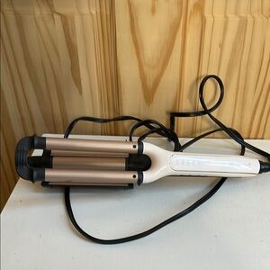 Remington Waver Hair Styling Tool